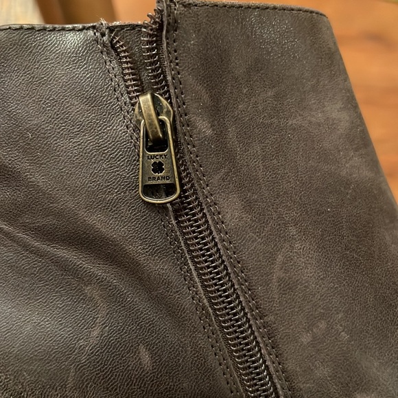 Lucky brand dark brown leather booties - Picture 4 of 5